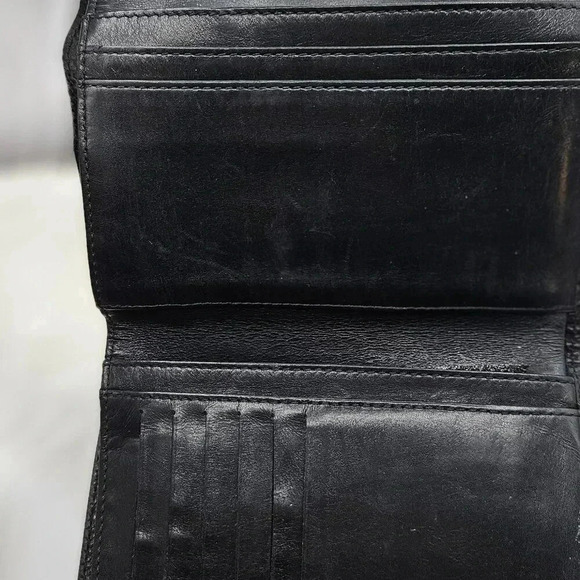 CHANEL Caviar Leather  Bifold Wallet - Picture 9 of 15